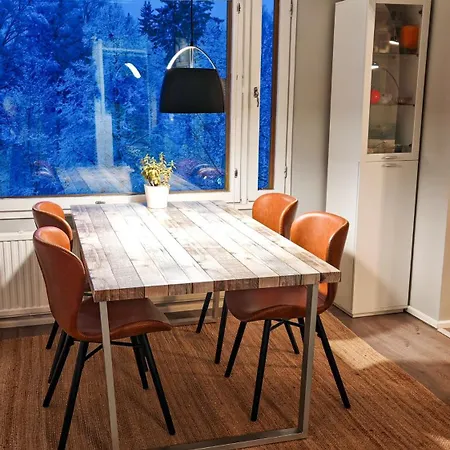 Apartment Freshly Renovated Apartment, Perfect For Couples *