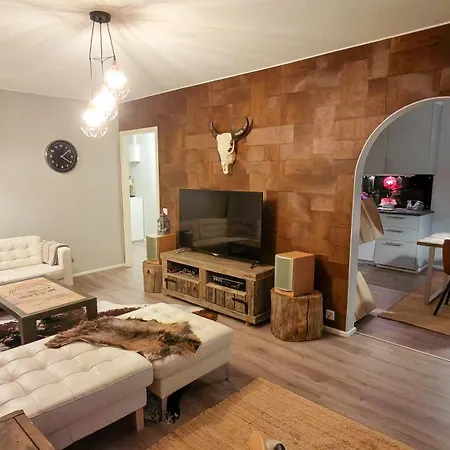 Freshly Renovated Apartment, Perfect For Couples *